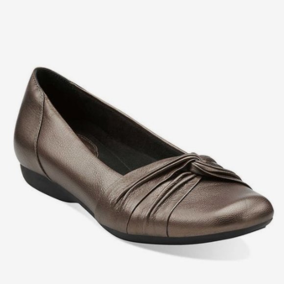 Clarks Chateau Manor Bronze Metallic Leather Flats - Picture 5 of 5